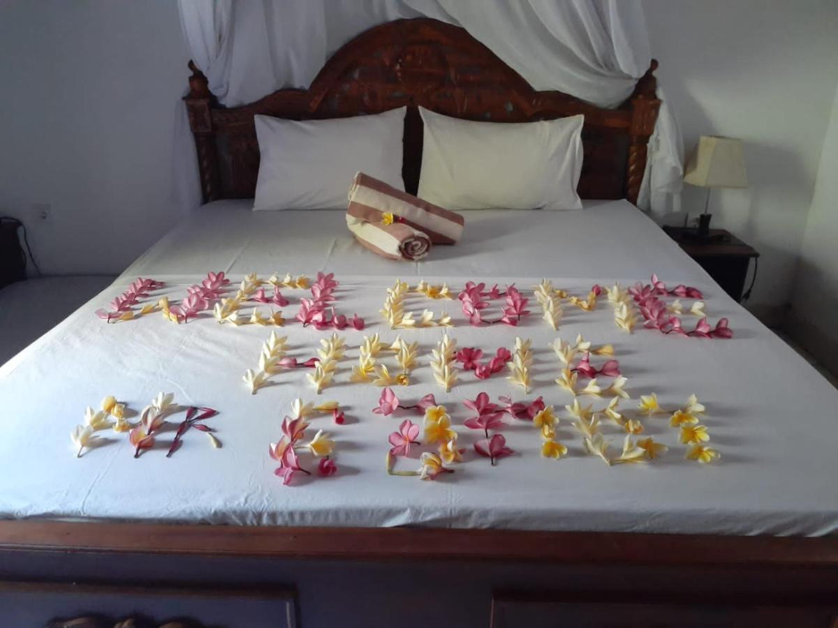 Balengku Dua Apartment กิลิไอร์ ภายนอก รูปภาพ