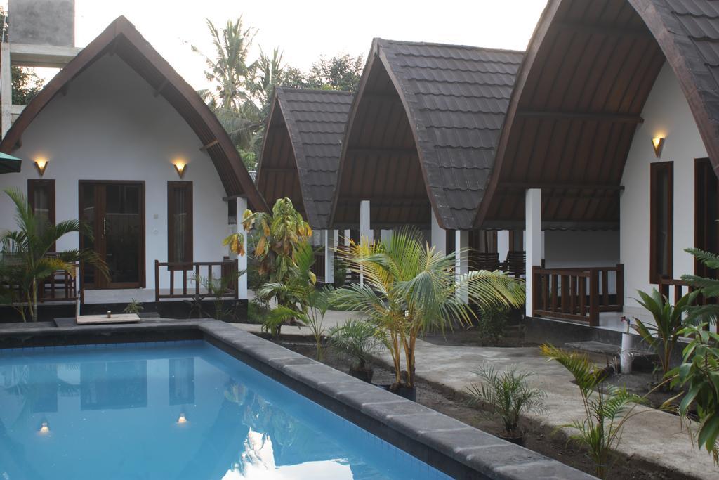 Balengku Dua Apartment กิลิไอร์ ภายนอก รูปภาพ